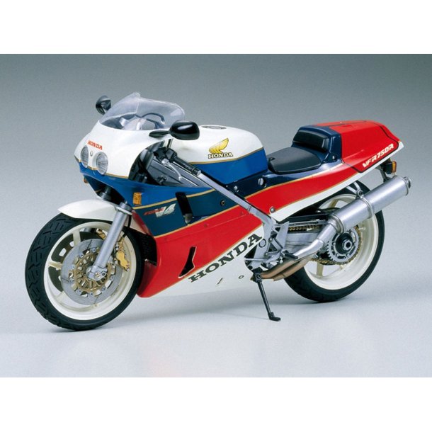 Tamiya Honda VFR750R - Model motorcykel