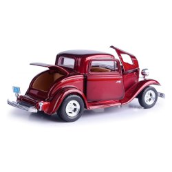 Old timer Ford Coupe 1932