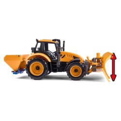 Traktor med snplog och saltspridare