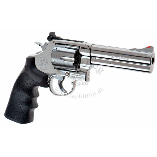 Smith &amp; Wesson model 629 classic 5" revolver