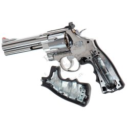 Smith &amp; Wesson model 629 classic 5" revolver