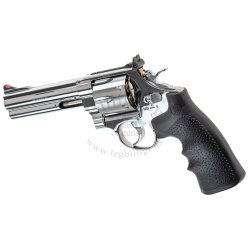Smith &amp; Wesson model 629 classic 5" revolver
