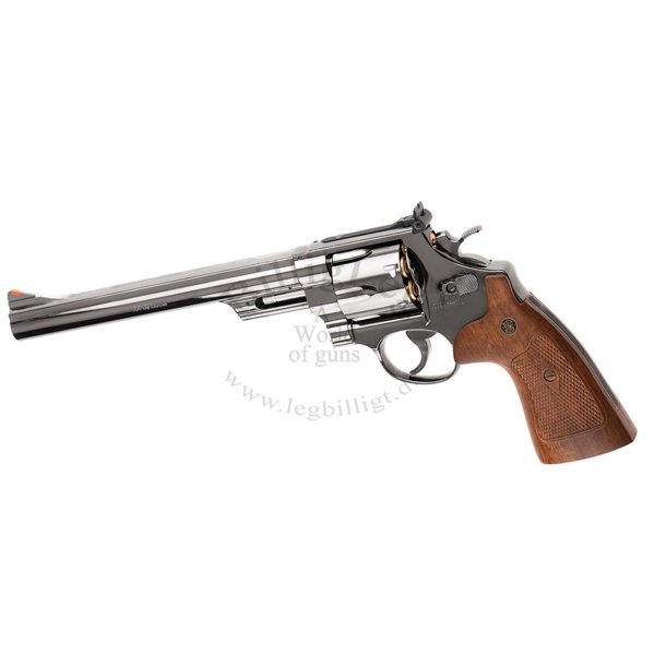 Smith &amp; Wesson model 29 8 3/8 - 44 magnum