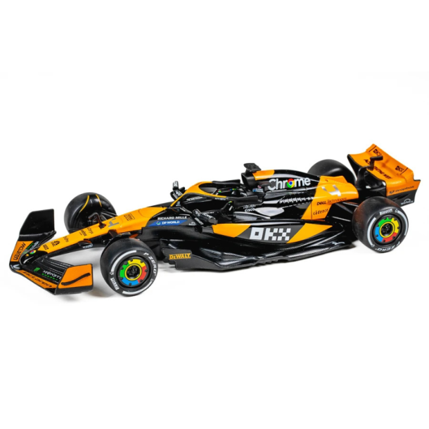 TEC-TOY McLaren F1 � 1:24 Die-Cast (3+ �r)