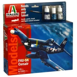 Italeri F4U-5N Corsair Model Set 1:72
