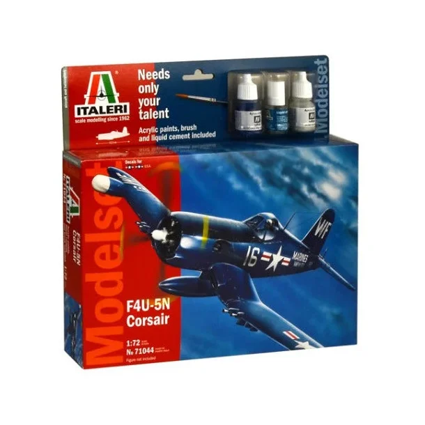 Italeri F4U-5N Corsair Model Set 1:72