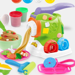 Nudelmaskine med modellervoks og k�kkentilbeh�r