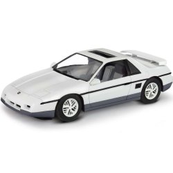 Revell 1985 Fiero GT - 1:24 Modelbil