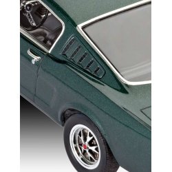 Revell Ford mustang fastback 65