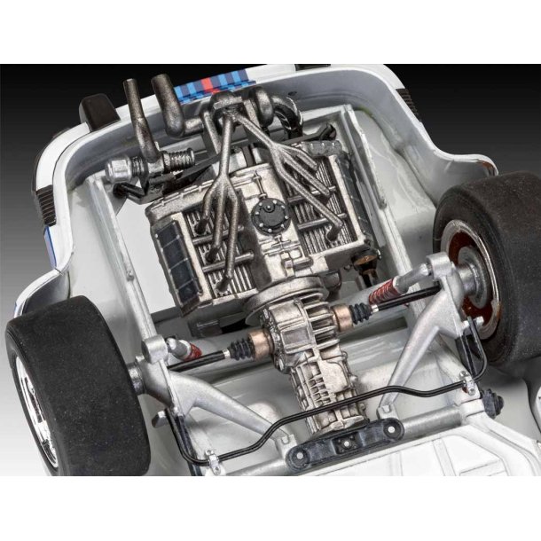 Revell Porsche 934 RSR Martini - Med lim og maling