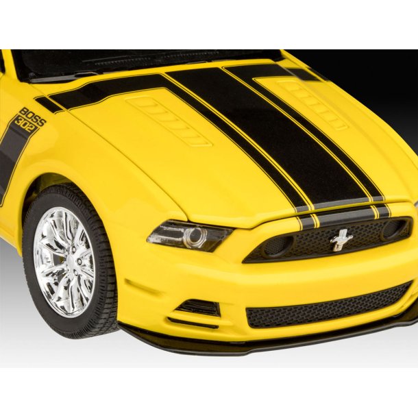 Revell 2013 Ford Mustang Boss 302 modelbil
