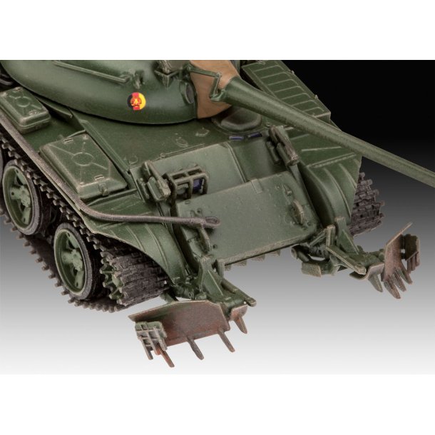 Revell T-55A/AM med KMT-6/EMT-5 modell tank