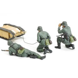Tamiya German Assult Pioneer Team