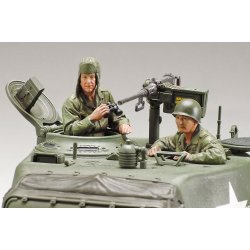 Tamiya US M4A3E8 Sherman Easy Eight modell tank