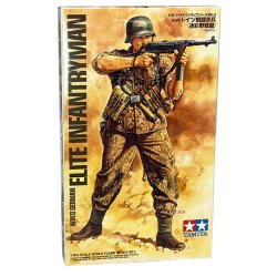 Tamiya WWII German Elite Infantryman modelfigur
