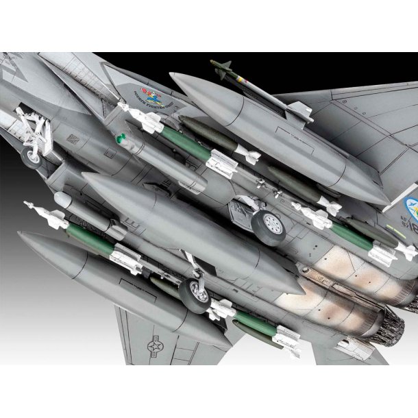 Revell F-15E Strike Eagle modelfly