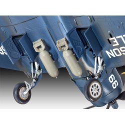 Revell F4U-4 Corsair modellflygplan
