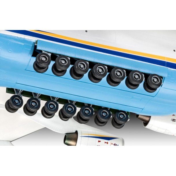 Revell Antonov AN-225 Mrija "Fan model of the year" modelfly