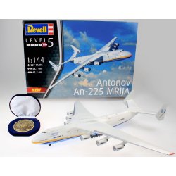 Revell Antonov AN-225 Mrija "Fan model of the year" modelfly