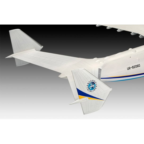 Revell Antonov AN-225 Mrija "Fan model of the year" modelfly