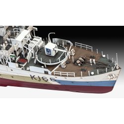 Revell HMCS Snowberry modelskib