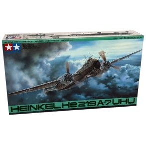 Tamiya Heinkel He 219 A-7 UHU modellflygplan