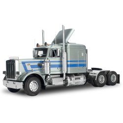 Revell Peterbilt 359 modellastbil