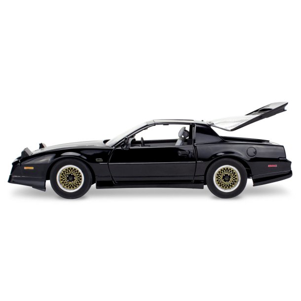 Revell 1987 Pontiac Firebird GTA - modelbil
